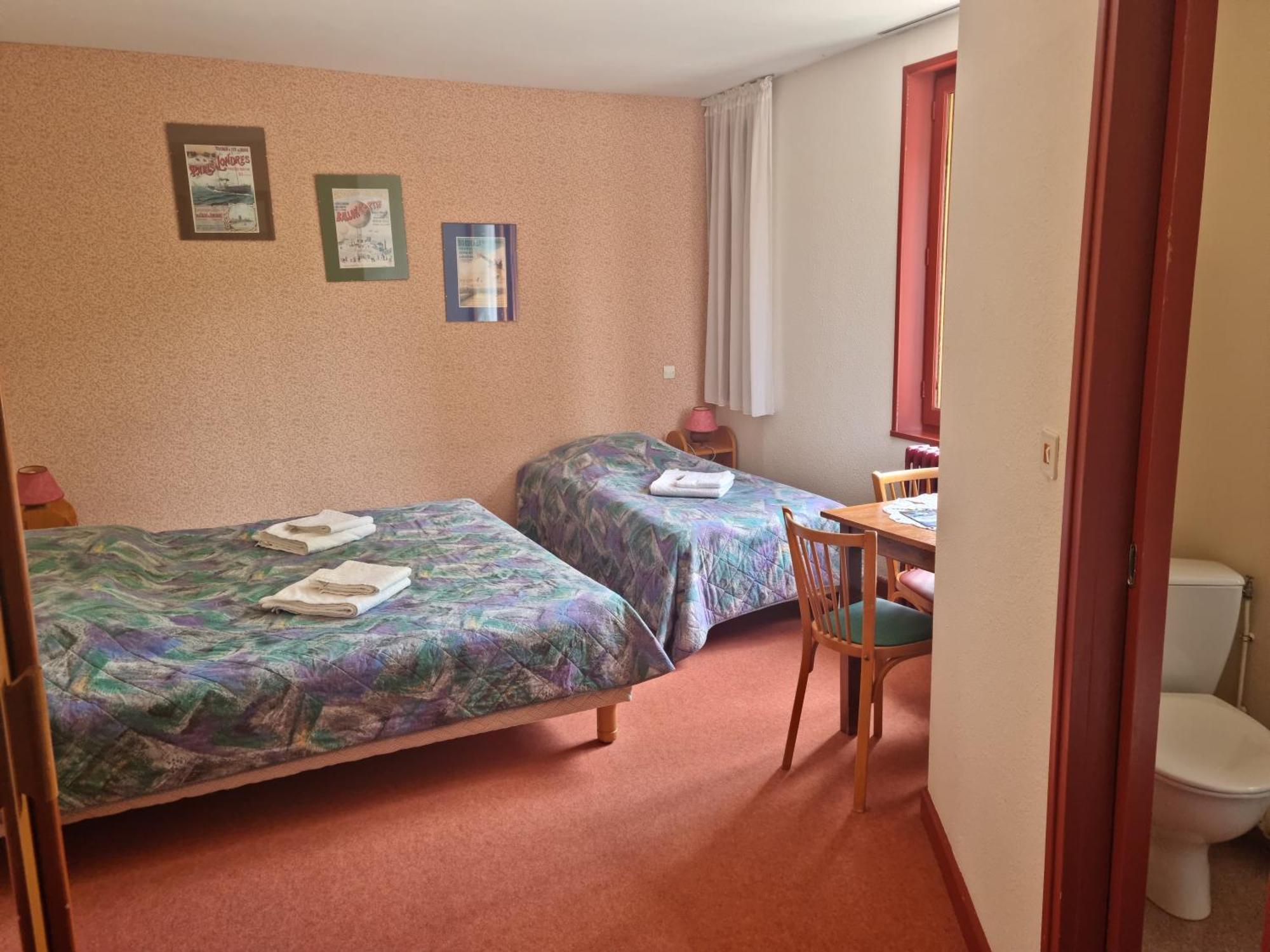 Au Pont De La Gineze Bed & Breakfast Barjac  Exterior photo